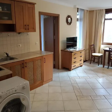 трёхкомнатные роскошные у моря в санта марина