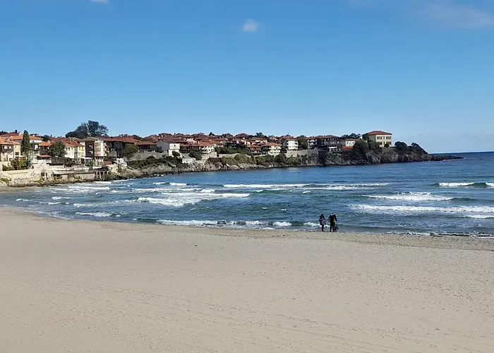 трёхкомнатные роскошные у моря в санта марина Apartament