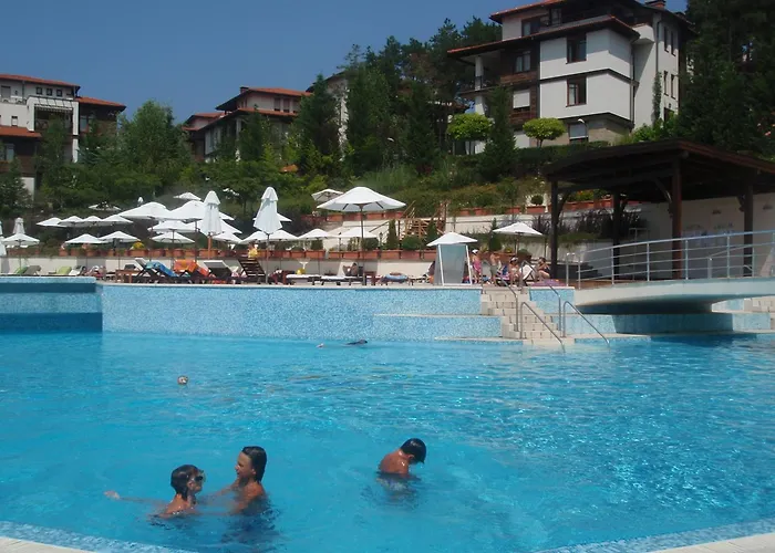 трёхкомнатные роскошные у моря в санта марина Apartament