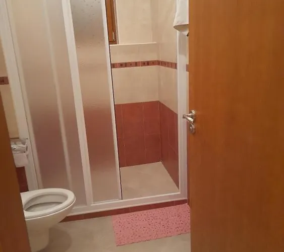 трёхкомнатные роскошные у моря в санта марина Apartament