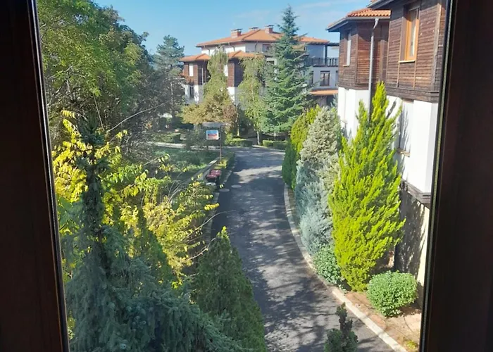 трёхкомнатные роскошные у моря в санта марина Sozopol