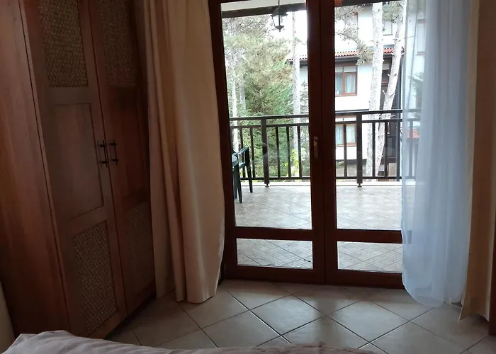 трёхкомнатные роскошные у моря в санта марина