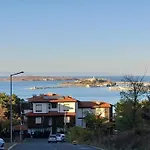 трёхкомнатные роскошные у моря в санта марина * Sozopol