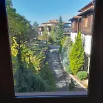 трёхкомнатные роскошные у моря в санта марина Sozopol
