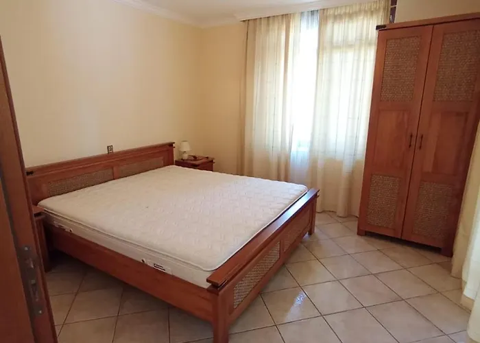 трёхкомнатные роскошные у моря в санта марина Apartamento *