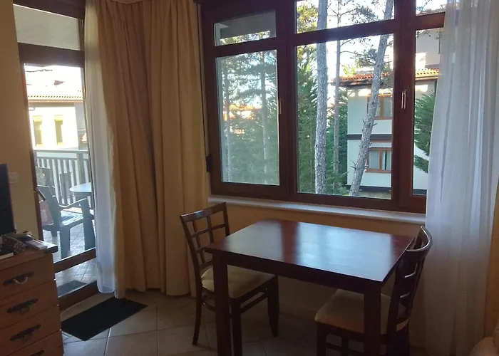 трёхкомнатные роскошные у моря в санта марина